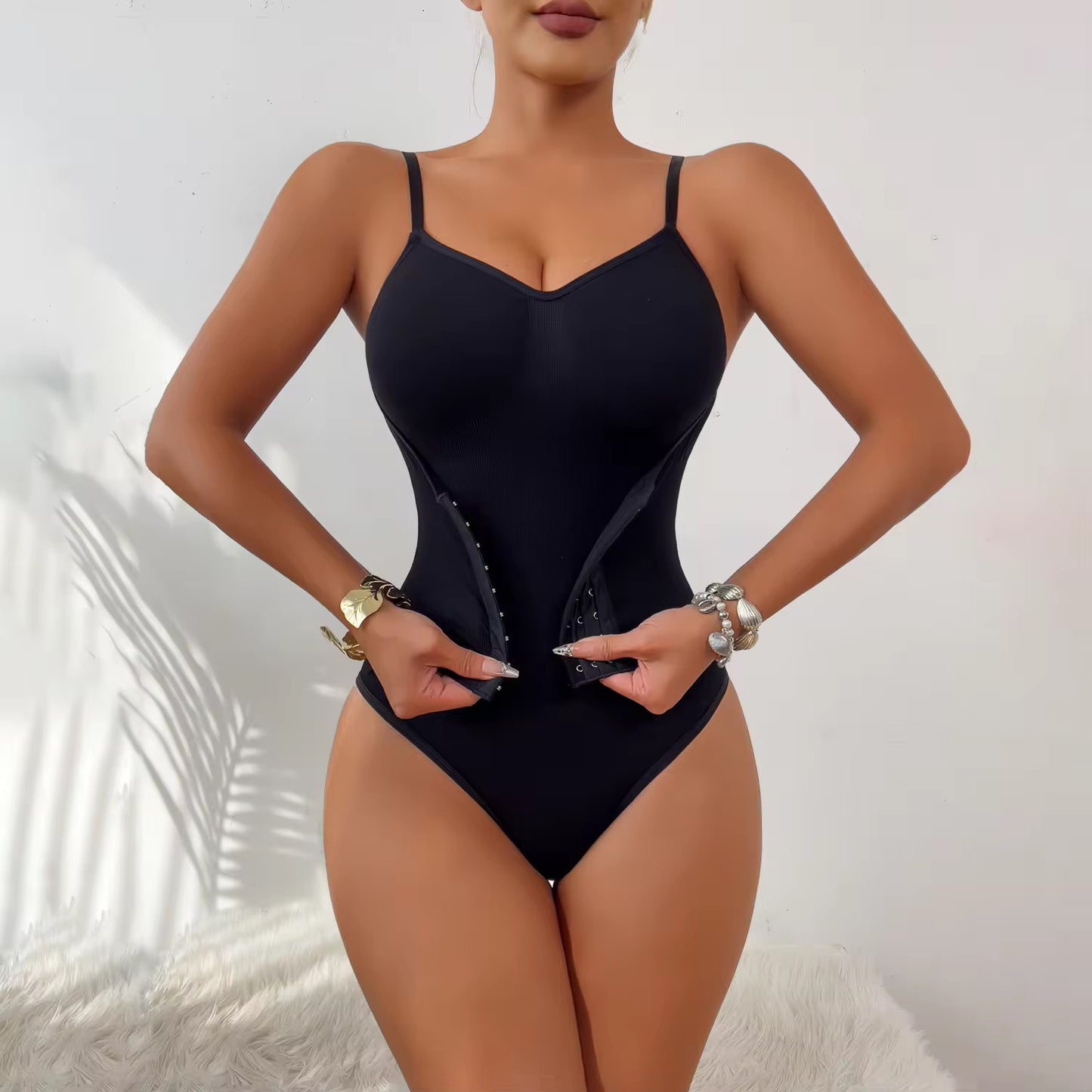 Body scupltant gaine intégrée, débardeur, string